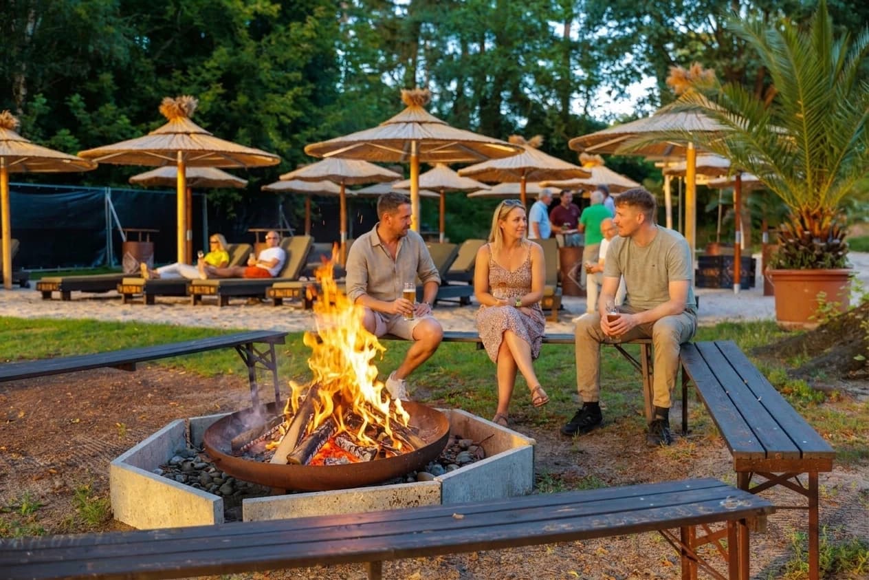 Lagerfeuer am Salitos Beach Club des Residenz Seehotels